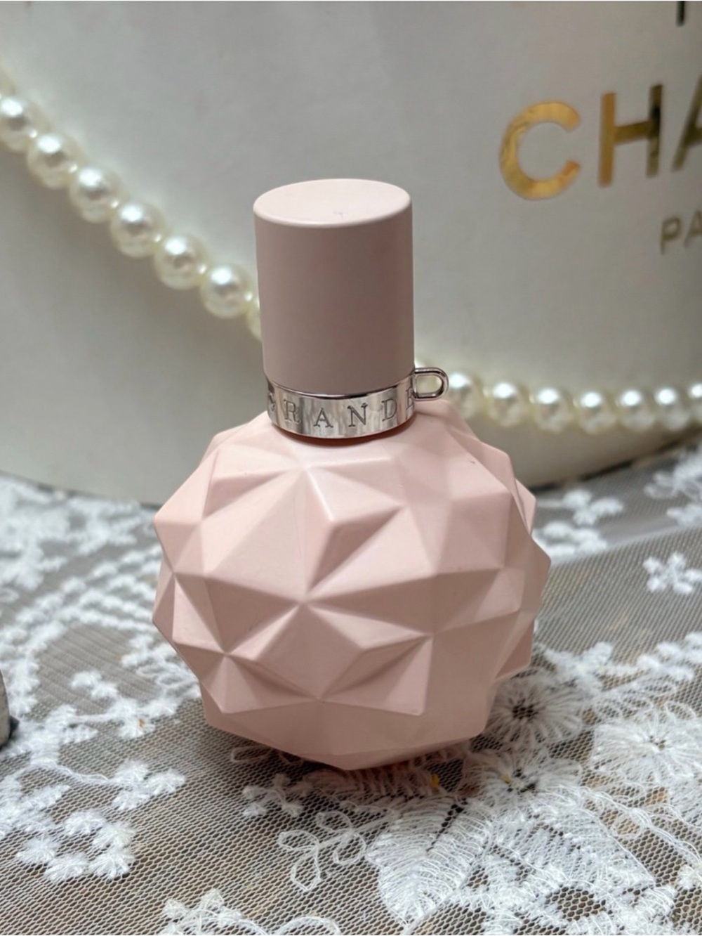 Ariana Grande sweet like candy
